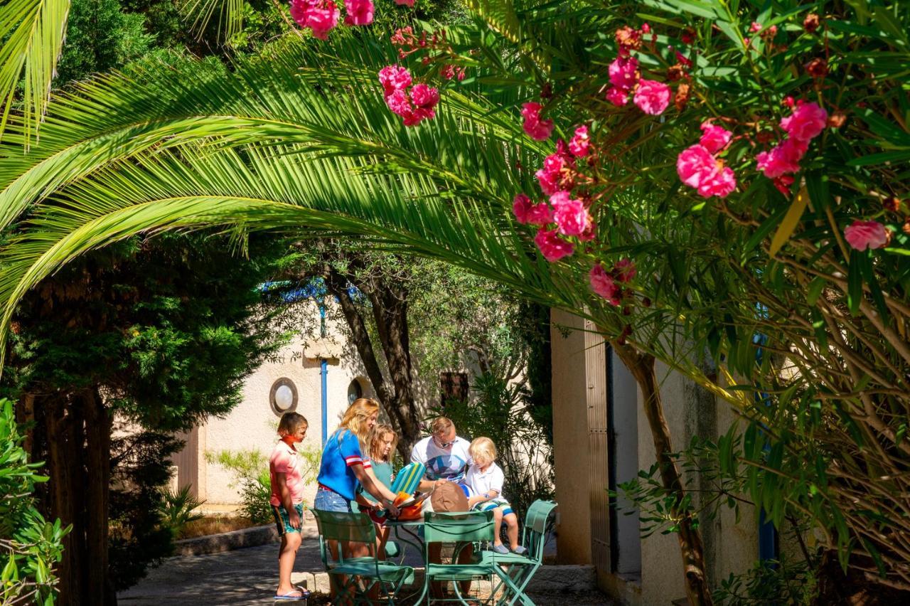Residence Goelia Les Jardins D'Azur Saint-Raphaël Dış mekan fotoğraf